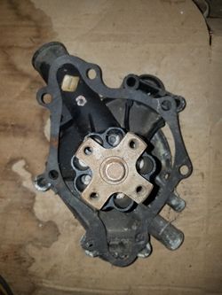 Small Block Ford Water Pump
