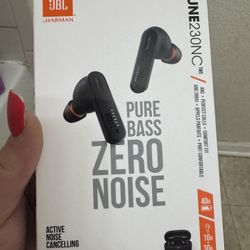 New JBL Tune 230NC Wireless Earbuds – Noise Cancelling – Sealed Box