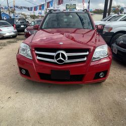 Mercedes Benz 2010!!! 3,900 Down Payment!!! We Finance!!!