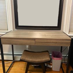 2 Drawer Desk Including Mirror And Seat