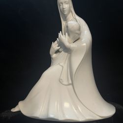 Porcelain Seated Madonna And Child 9” High 8.5” Wide