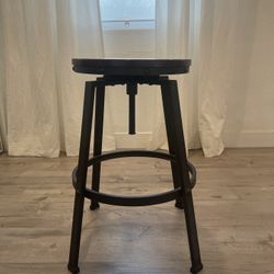 Adjustable Height Stool