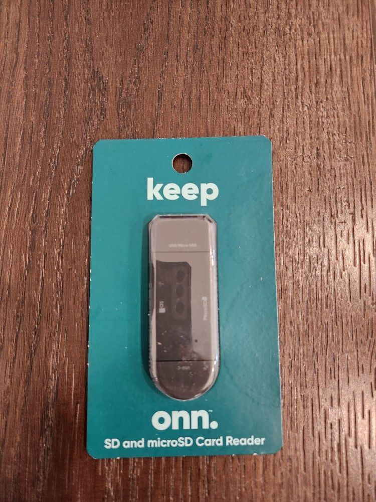 onn. SD & micro-SD Card Reader, new