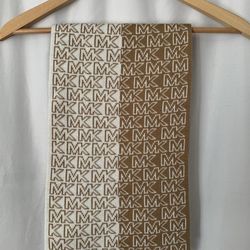 Michael Kors Logo Scarf Tan & White Soft Knit Winter Neckwear Acrylic One Size