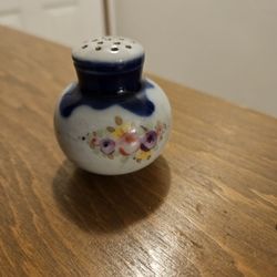 Vintage Wild Pink Rose Porcelain Glass Round Salt/Pepper Shaker 