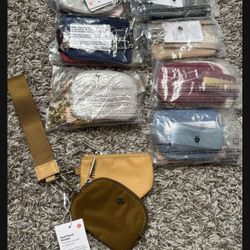 Dual Pouch Wristlet