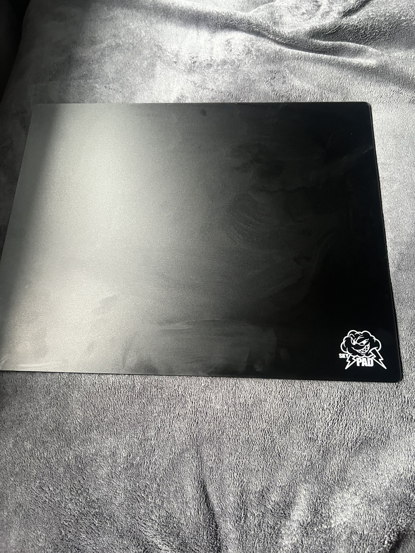 Sky Pad Metal Mouse Pad (Price Is Negotiable)