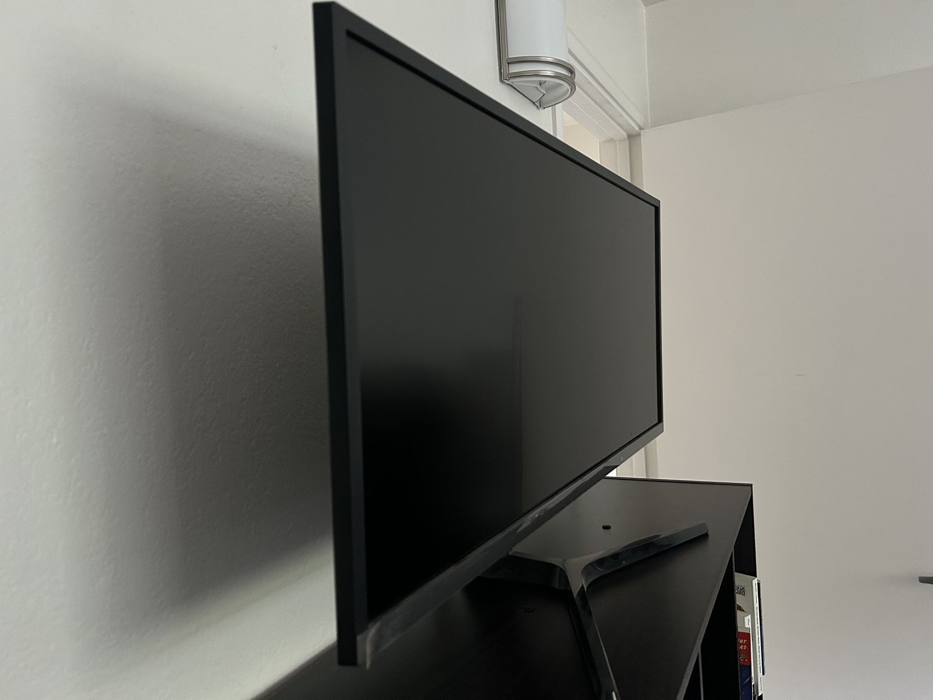 34” Samsung Ultra Wide Monitor