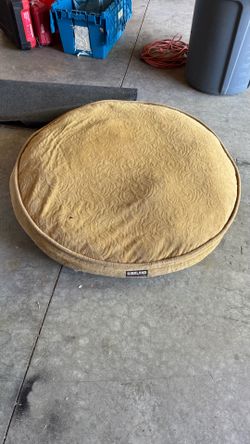 Dog bed