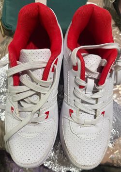 Automatic Walking Shoes Sneakers with Wheels for Kids size 37