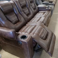 Electric Power Theater Double Reclining Couch!