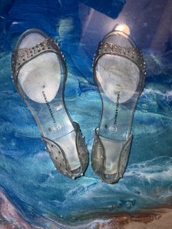 Woman’s size 8 jelly shoe’s a Chinese Laundry like new