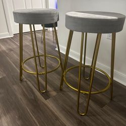 Coffee Table, Lamp Shade, Side Tables, Office Desk And Chair, TV Table, Bar Stools For Sale
