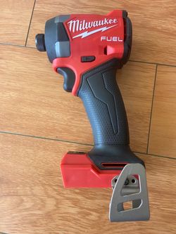 Milwaukee FUEL Cordless Impact Driver Tool Only