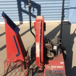 Troy Built Chipper & Vac.