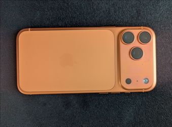 📱 iPhone 17 Pro Max – 256GB 💰 Asking Price: $800