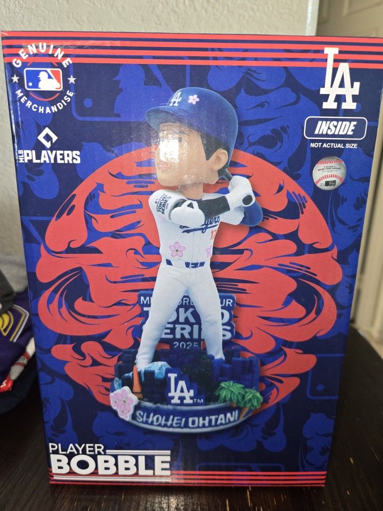 Takashi Murakami MLB World Tour Tokyo Series 2025 FOCO Shohei Ohtani Tokyo World Tour Home Uniform Bobblehead