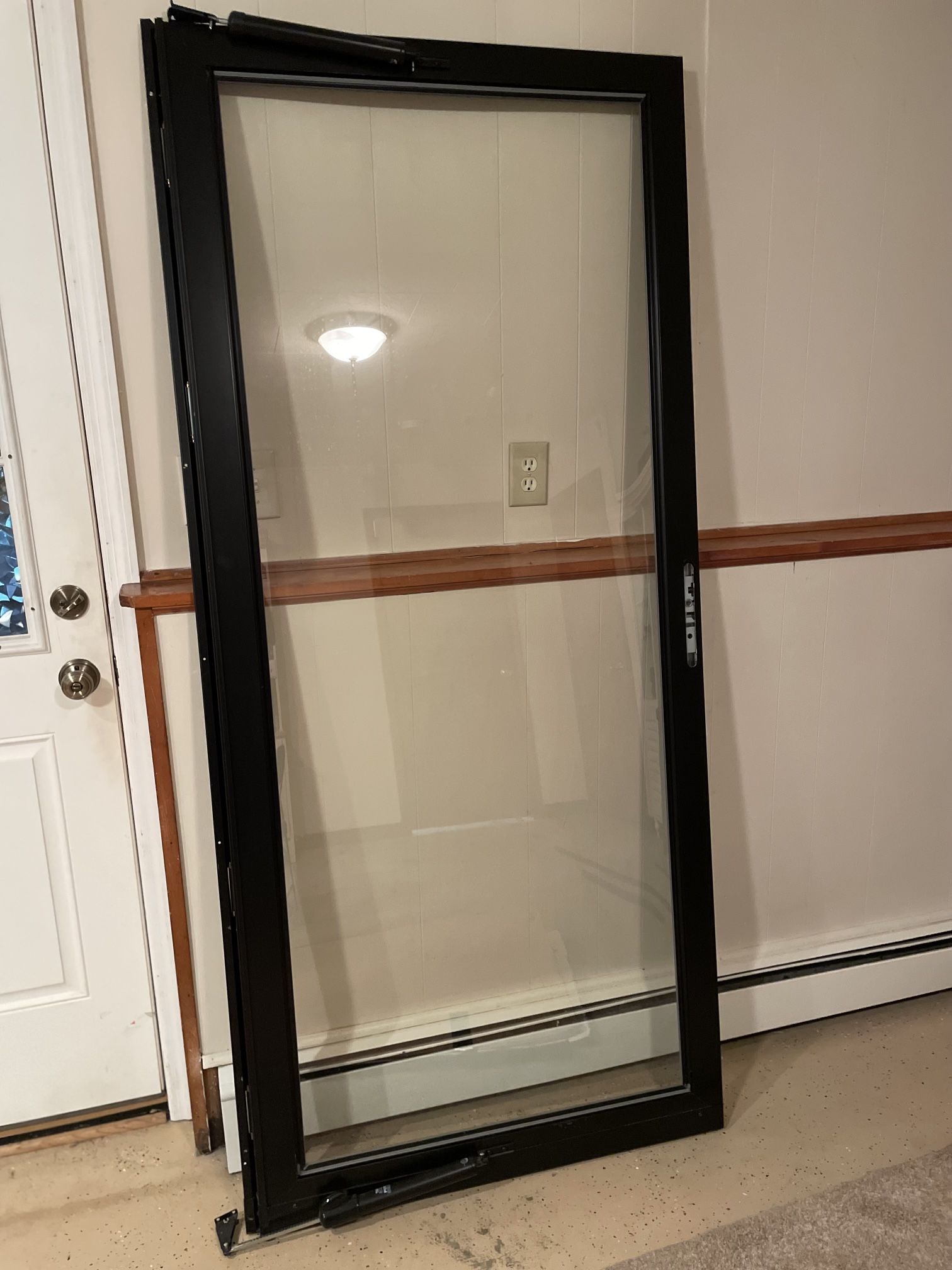Larson Storm Door (right Hinge)