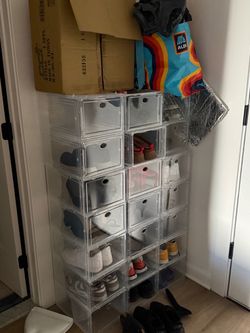 Shoes boxes