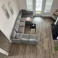 Couch + Love Seat Grey 