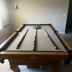 8 Ft Pool Table 