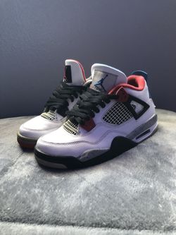 Jordan 4 Size 5.5y
