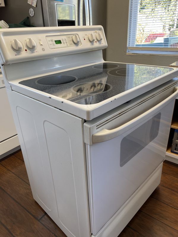 Spectra glass top electric stove for Sale in Mill Creek, WA OfferUp