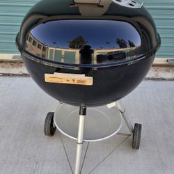 Weber 22" Kettle Bbq Grill Near Perfect Condition Stamped ER 1996 