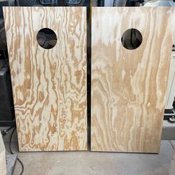 Custom  Cornhole  Boards