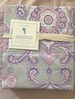NWT New Claudia Medallion Twin size duvet Girl bed room lavender pink purple Hard to find!