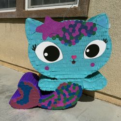 Gabby Doll House Pinata