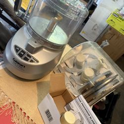 Cuisanart Food Processor