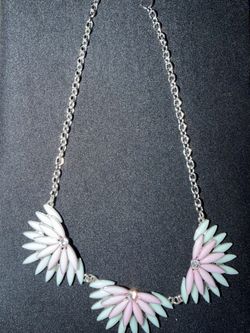 Collar de fantasía fina