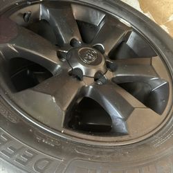 Toyota Tacoma Size 18