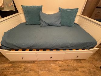 Day Bed