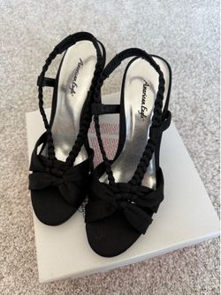 Black braided strappy dress sandals size 5