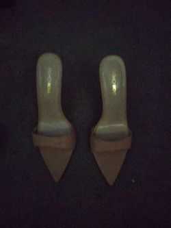 4 inch pointed toe heel nudes secy  women size 7