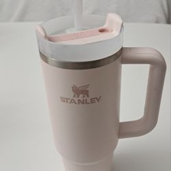 30  oz Stanley Tumbler