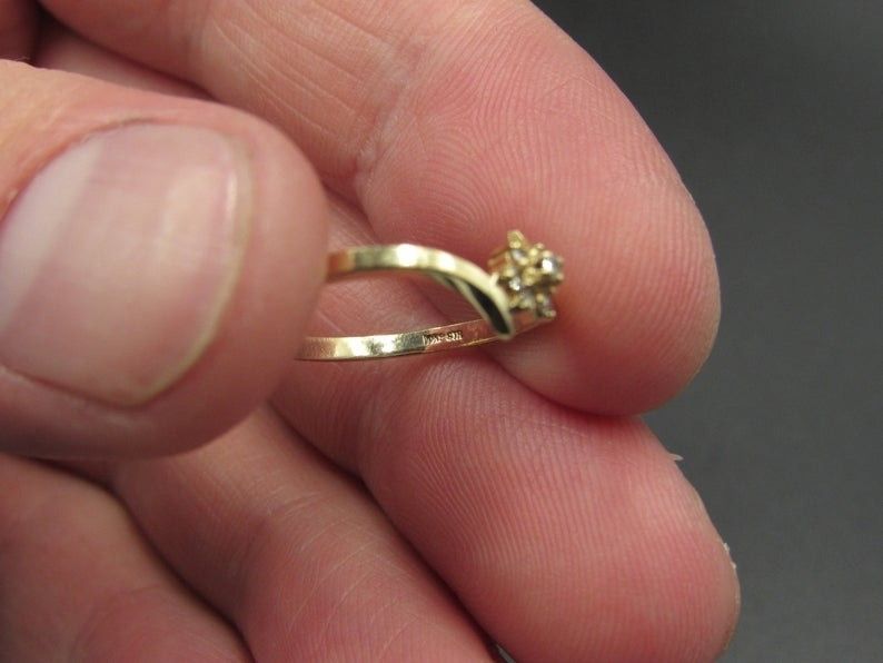 Size 5.75 10K Gold Yellow Flower Diamond Band Ring Vintage Estate Wedding Engagement Anniversary Gift Idea Beautiful Elegant Unique Cute
