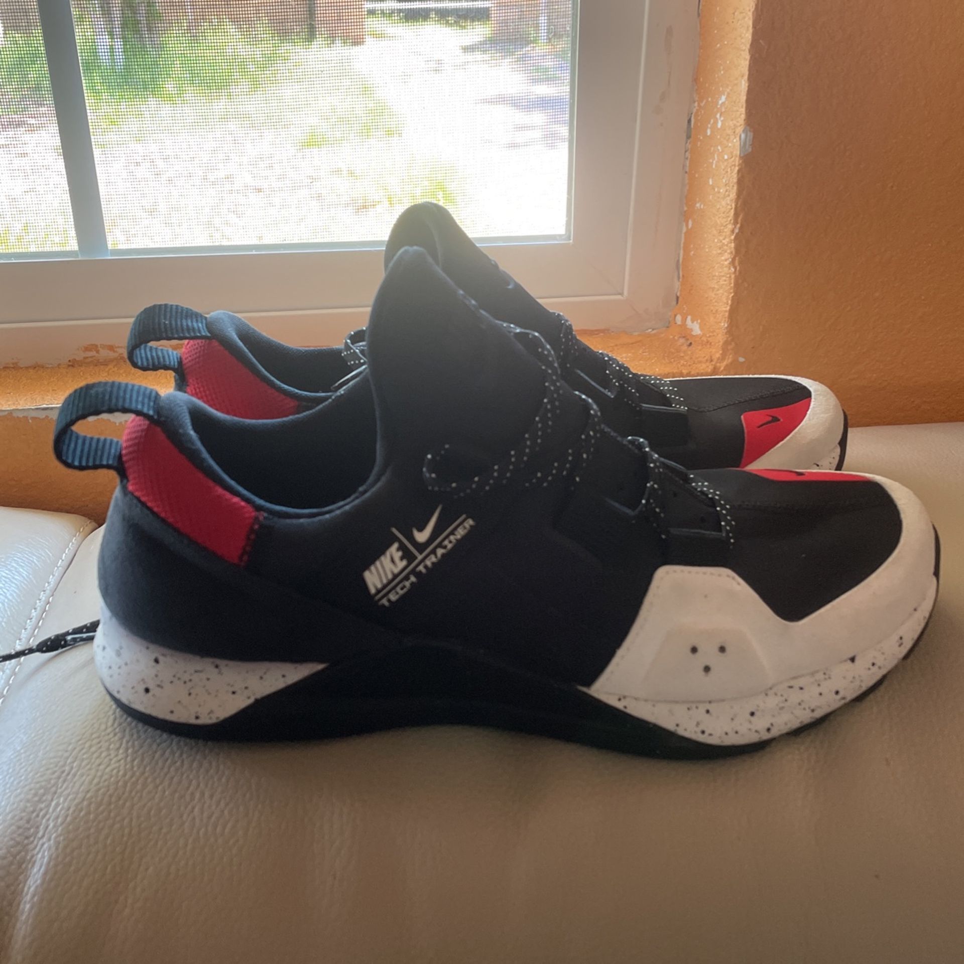 Men's Nike Tech Trainer