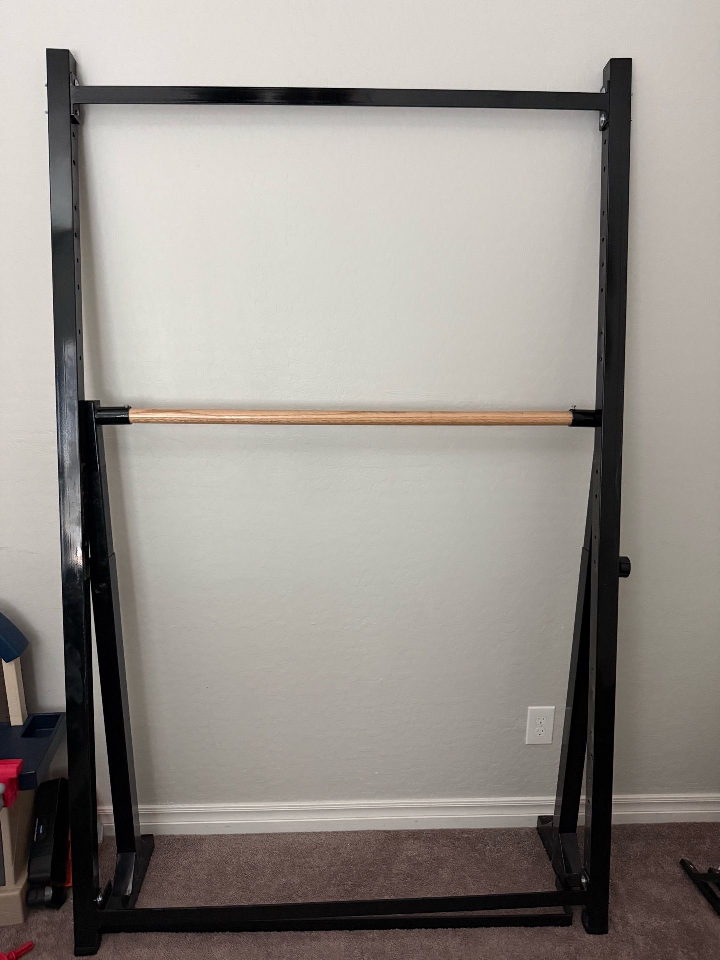Gymnastic bar