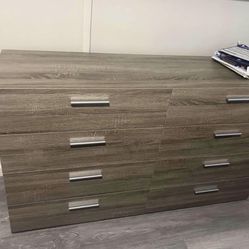 Restoration Hardware Dupe 8 Drawer Dresser