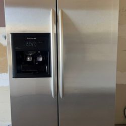 Kitchen Aid Refrigerator 