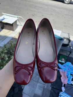 Red Flats – UNISA Brand – Women’s Shoes (8 1/2)