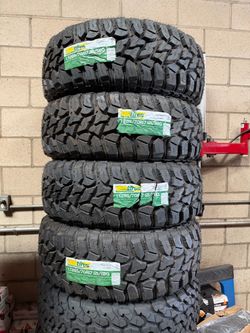 LT285/70/17 TBB MT 4 new tires mounted and balanced
