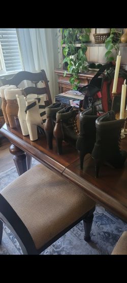 Heels And Boots Size - 9