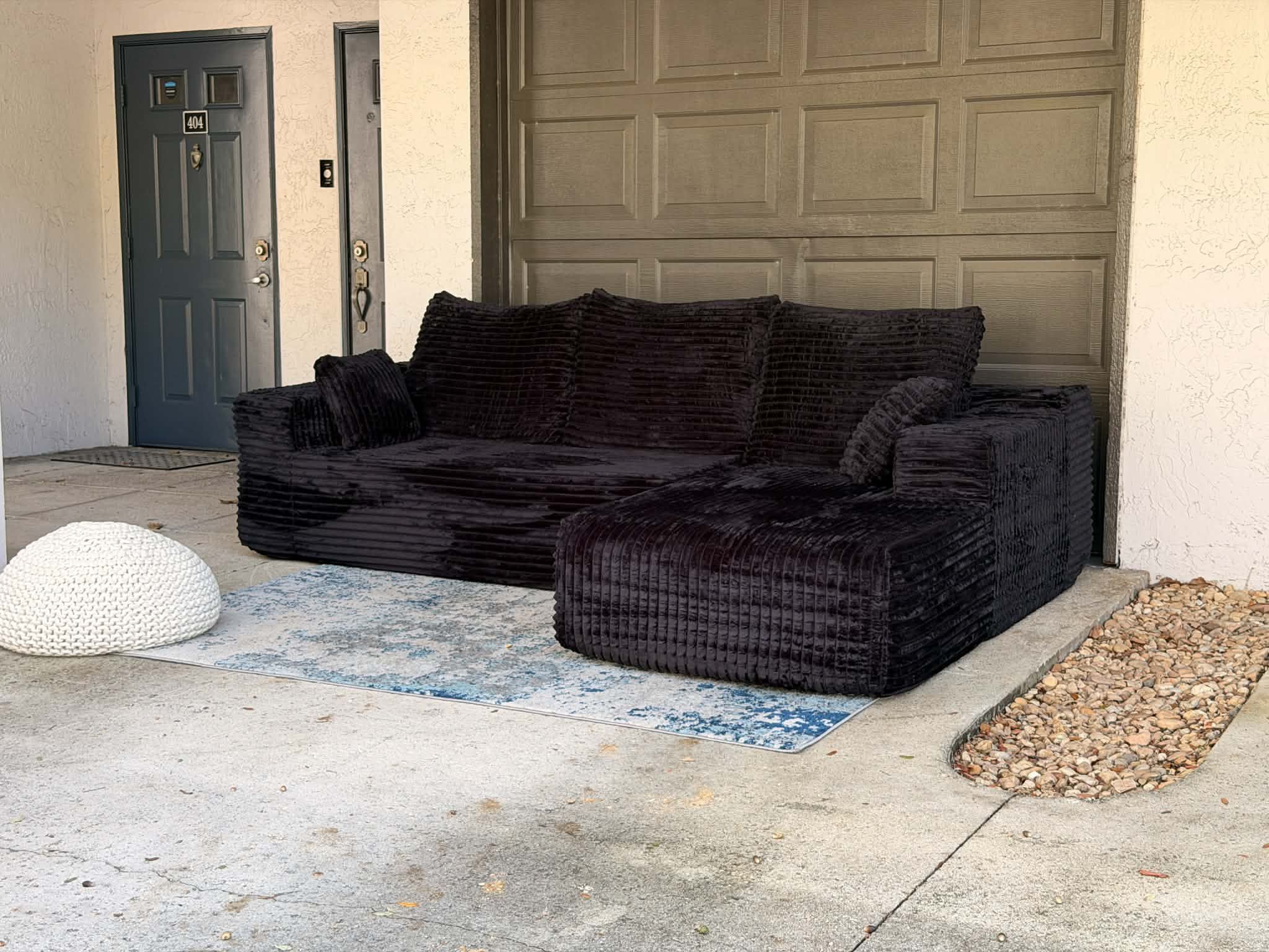 Gorgeous Boneless Couch L Shape