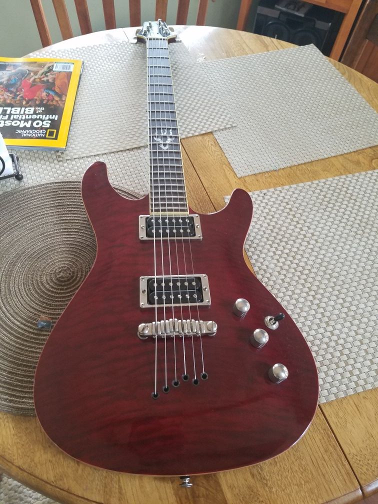 Ibanez SZ520 Quilted maple electric guitar