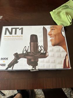 Rode NT1 mic with stand