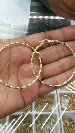14k Gold italian hoops 5.4 grams 2 1/2 inch long